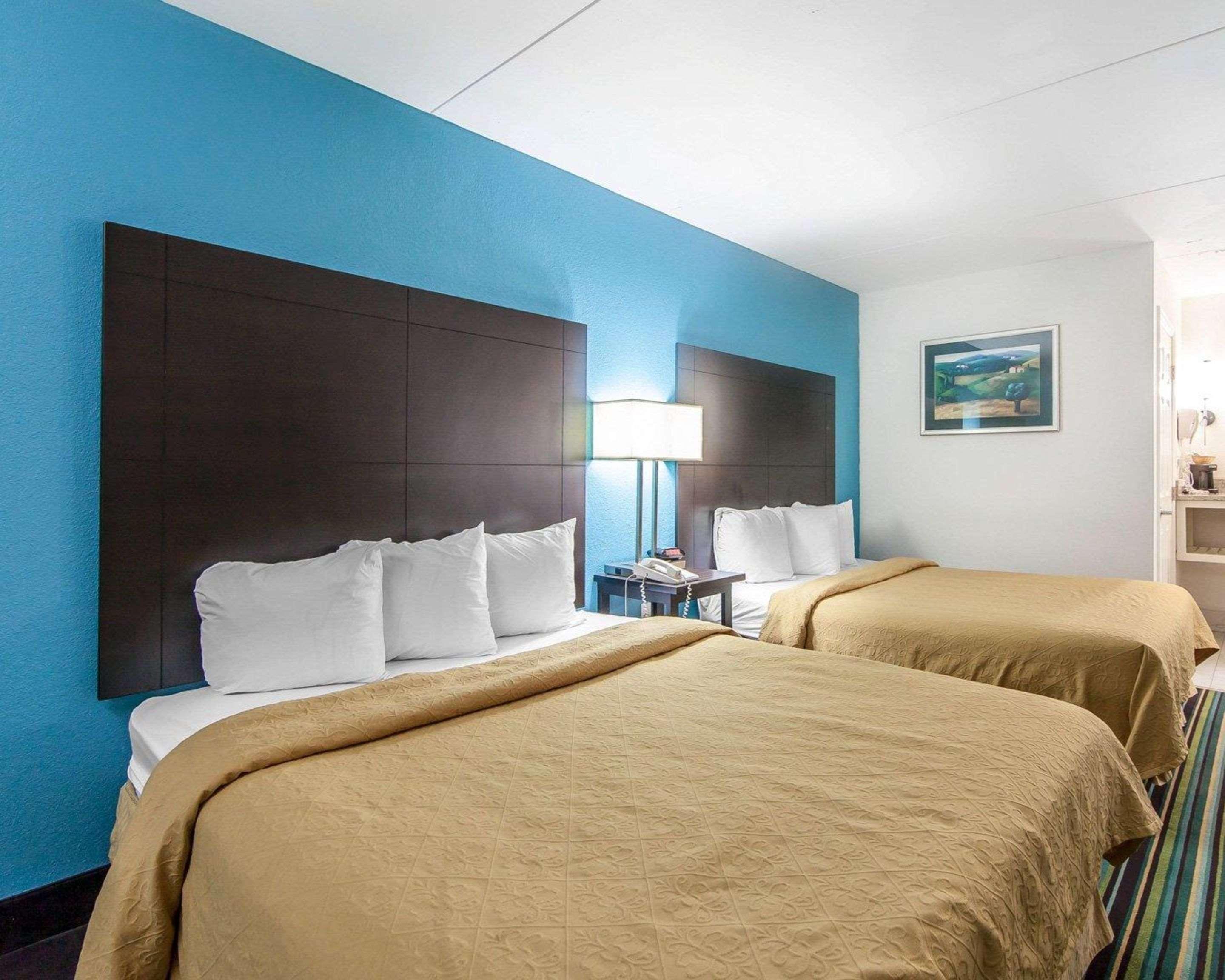 Quality Inn & Suites Jasper Bagian luar foto